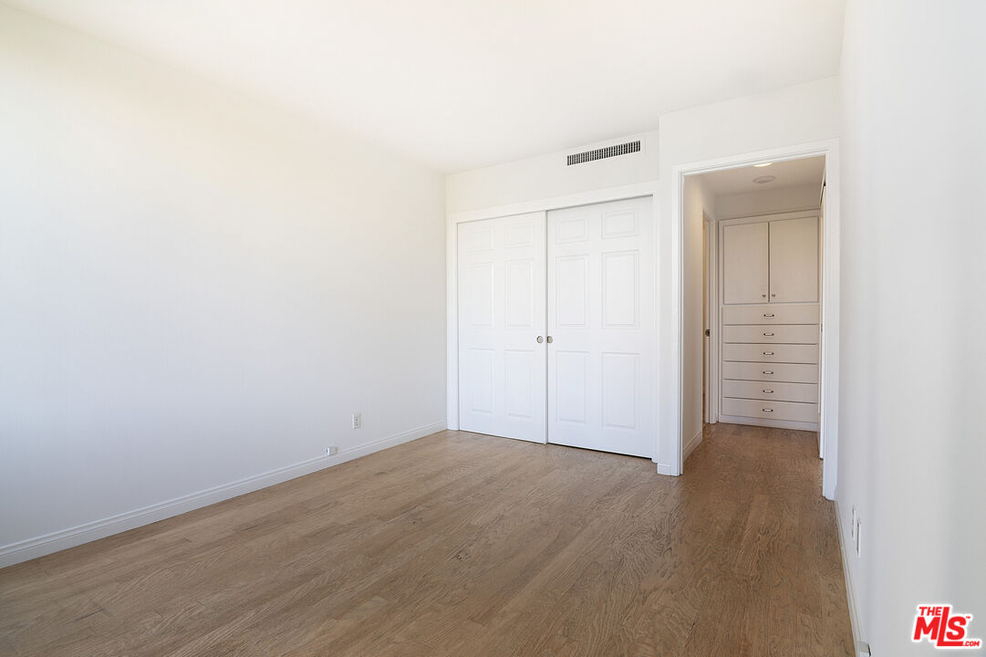 2170 Century Park Unit: 708