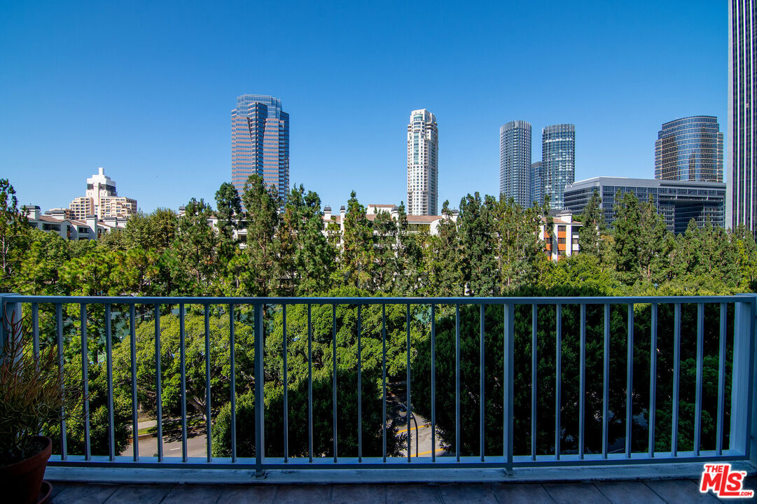 2170 Century Park Unit: 708