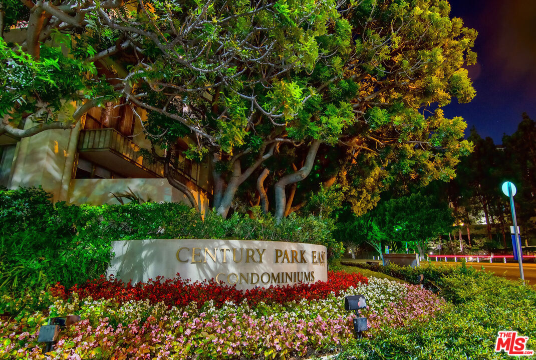2170 Century Park Unit: 708
