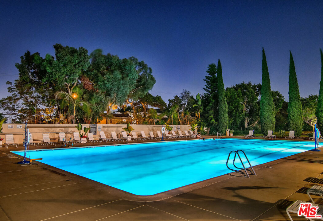 2170 Century Park Unit: 708