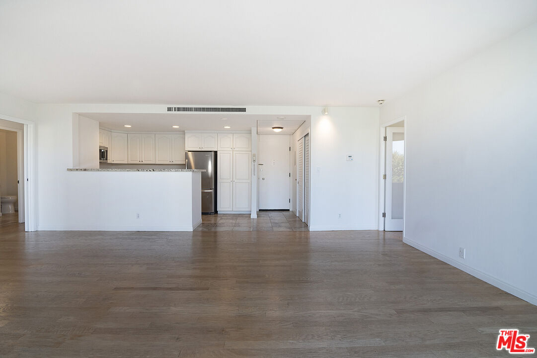 2170 Century Park Unit: 708
