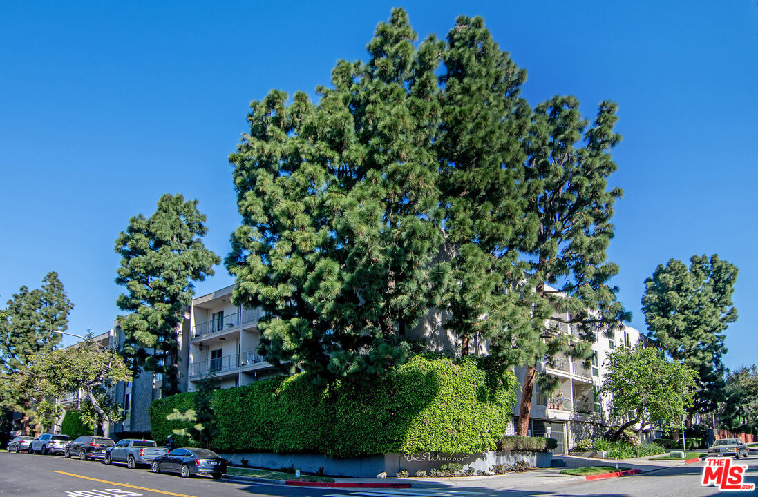 5625 Windsor Way Unit: 107