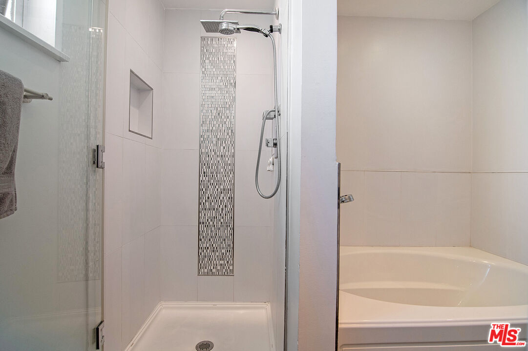 306 Bora Bora Way Unit: 202