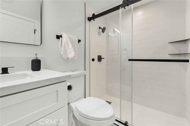 12217 Rochester AVE Unit: 4