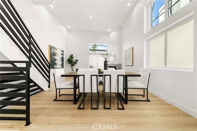 12217 Rochester AVE Unit: 4