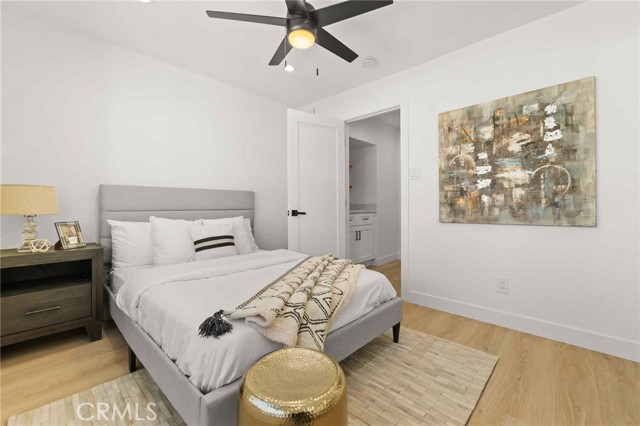 12217 Rochester AVE Unit: 4