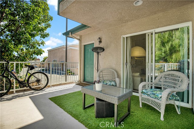 1227 E Carson ST Unit: 1