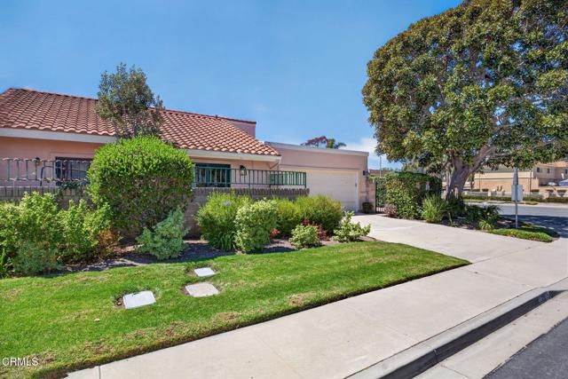 1101 Windward WAY