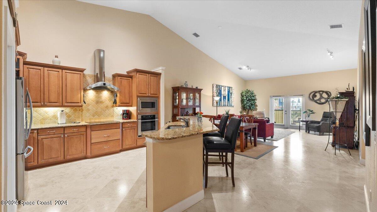 125 Lancha Circle, 204
