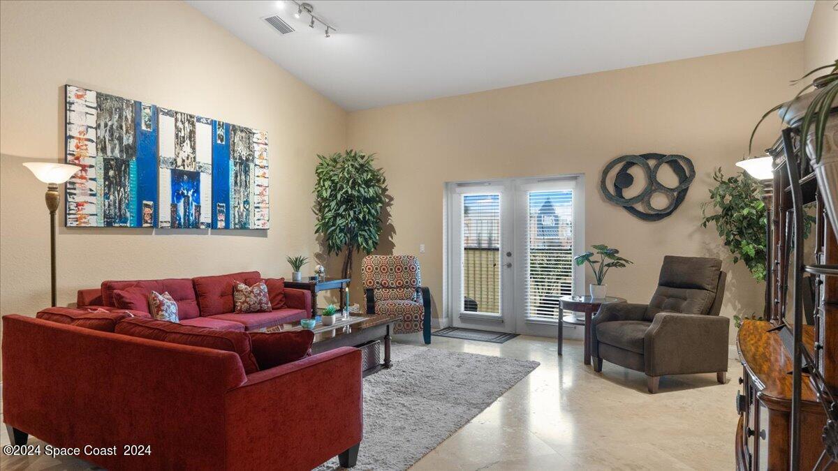 125 Lancha Circle, 204