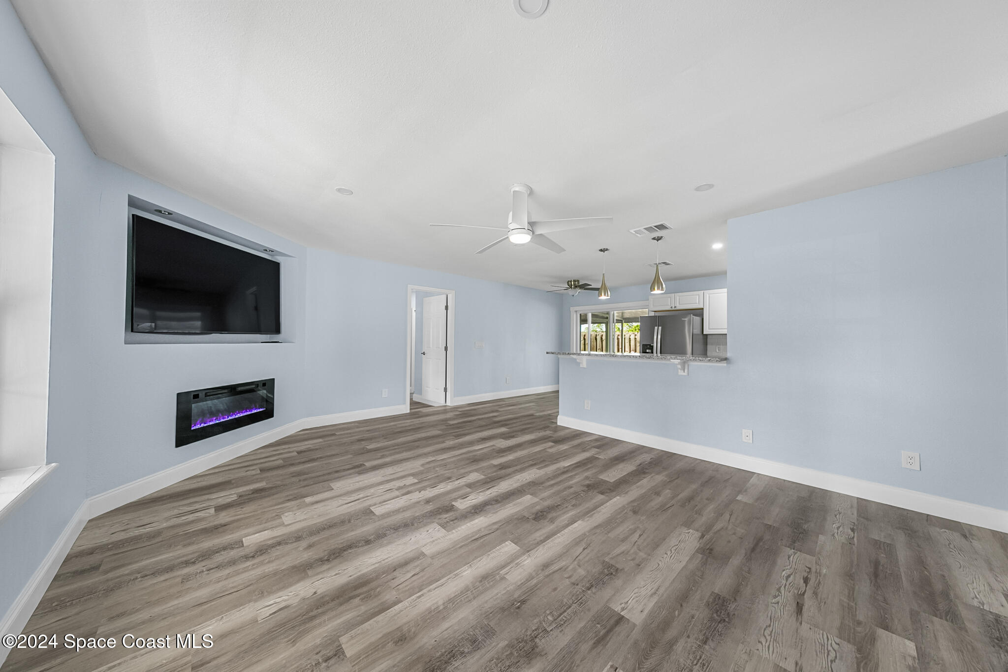 687 Harrington Street SW