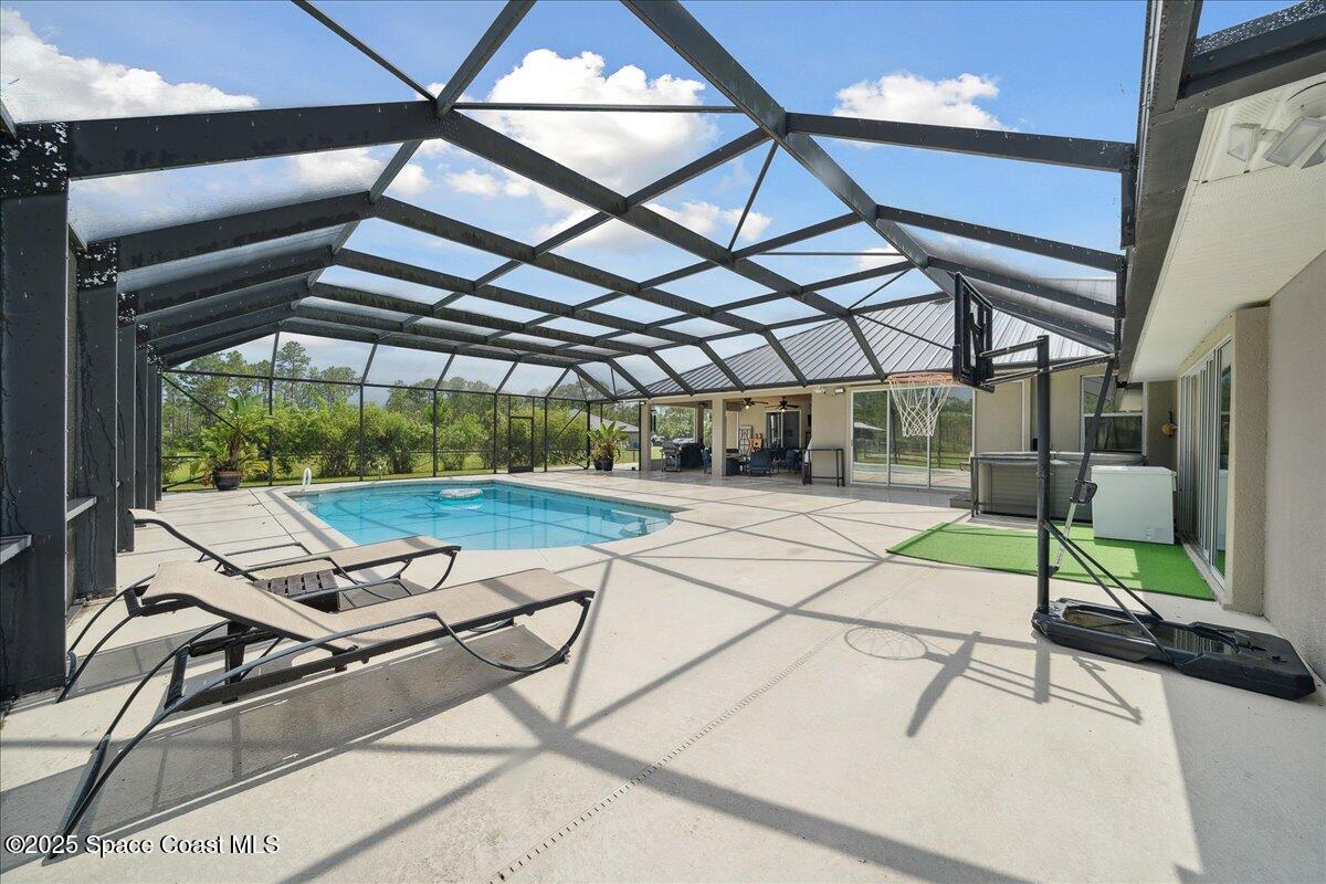 5005 Corey Road, Grant-Valkaria