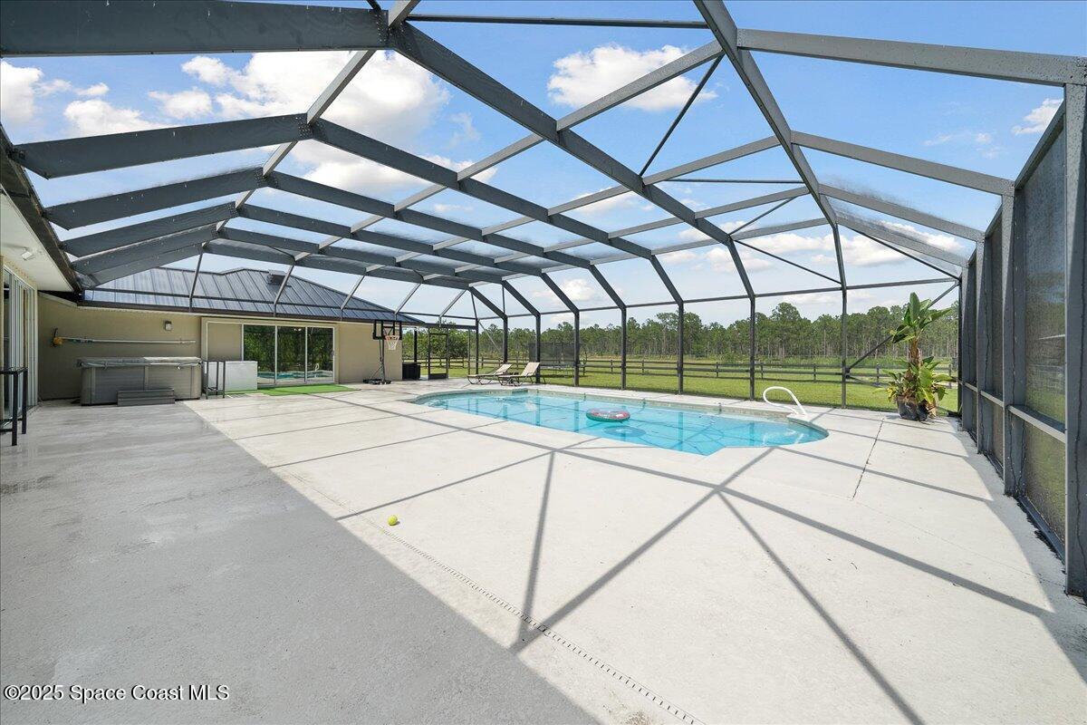 5005 Corey Road, Grant-Valkaria