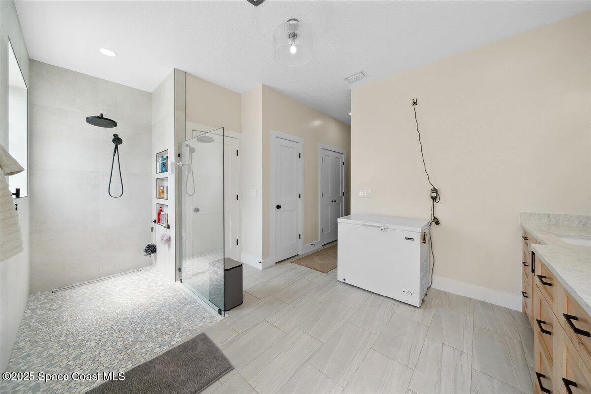 5005 Corey Road, Grant-Valkaria