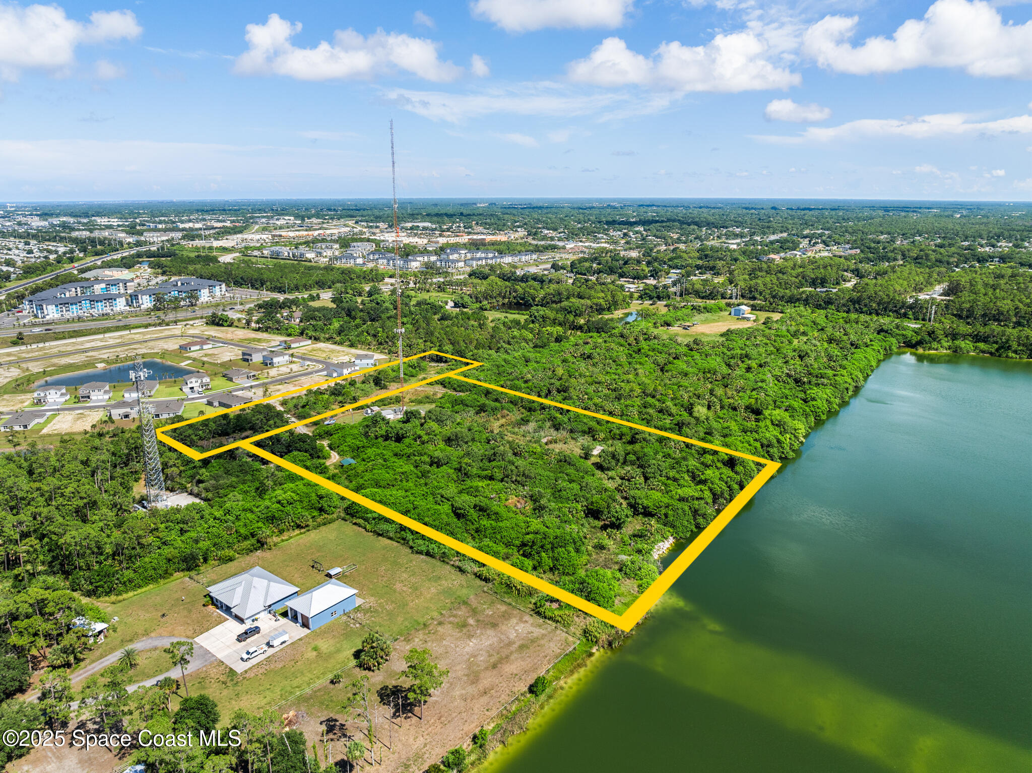 3545 Carriage Gate Drive