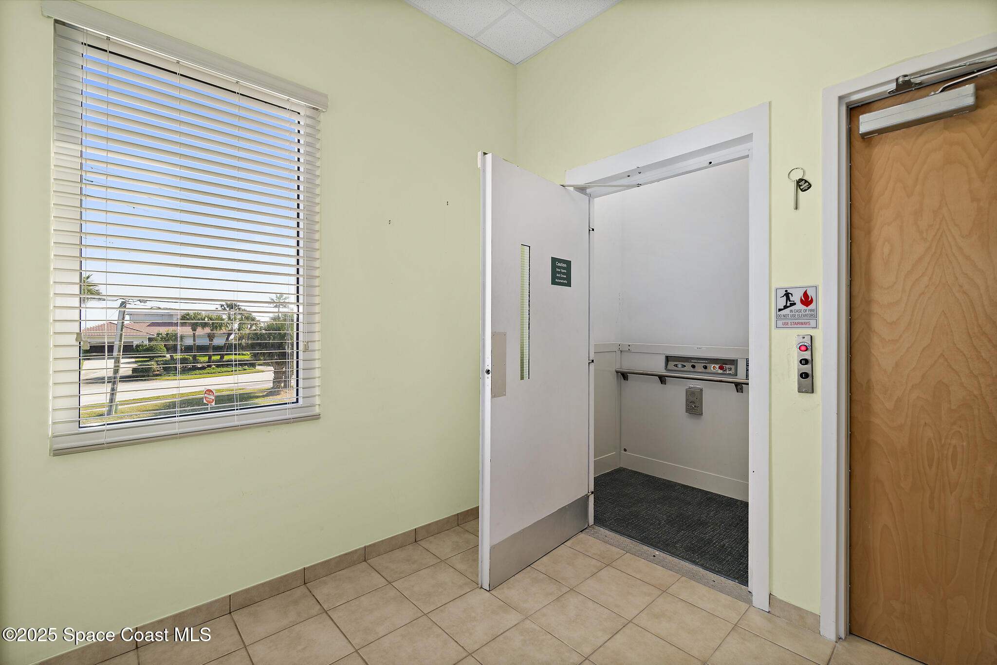 3270 S Highway A1a, 201