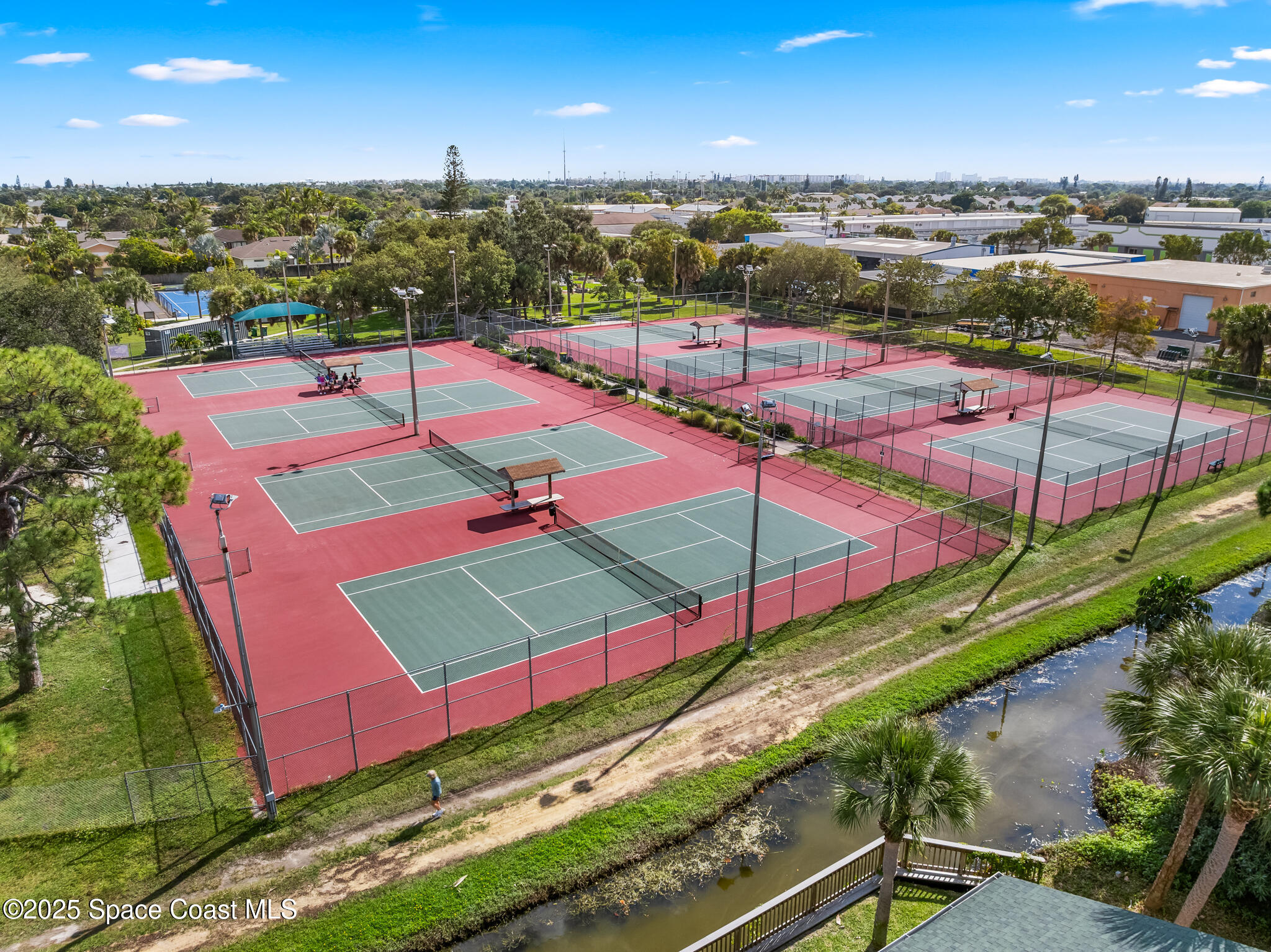 524 Mcguire Boulevard