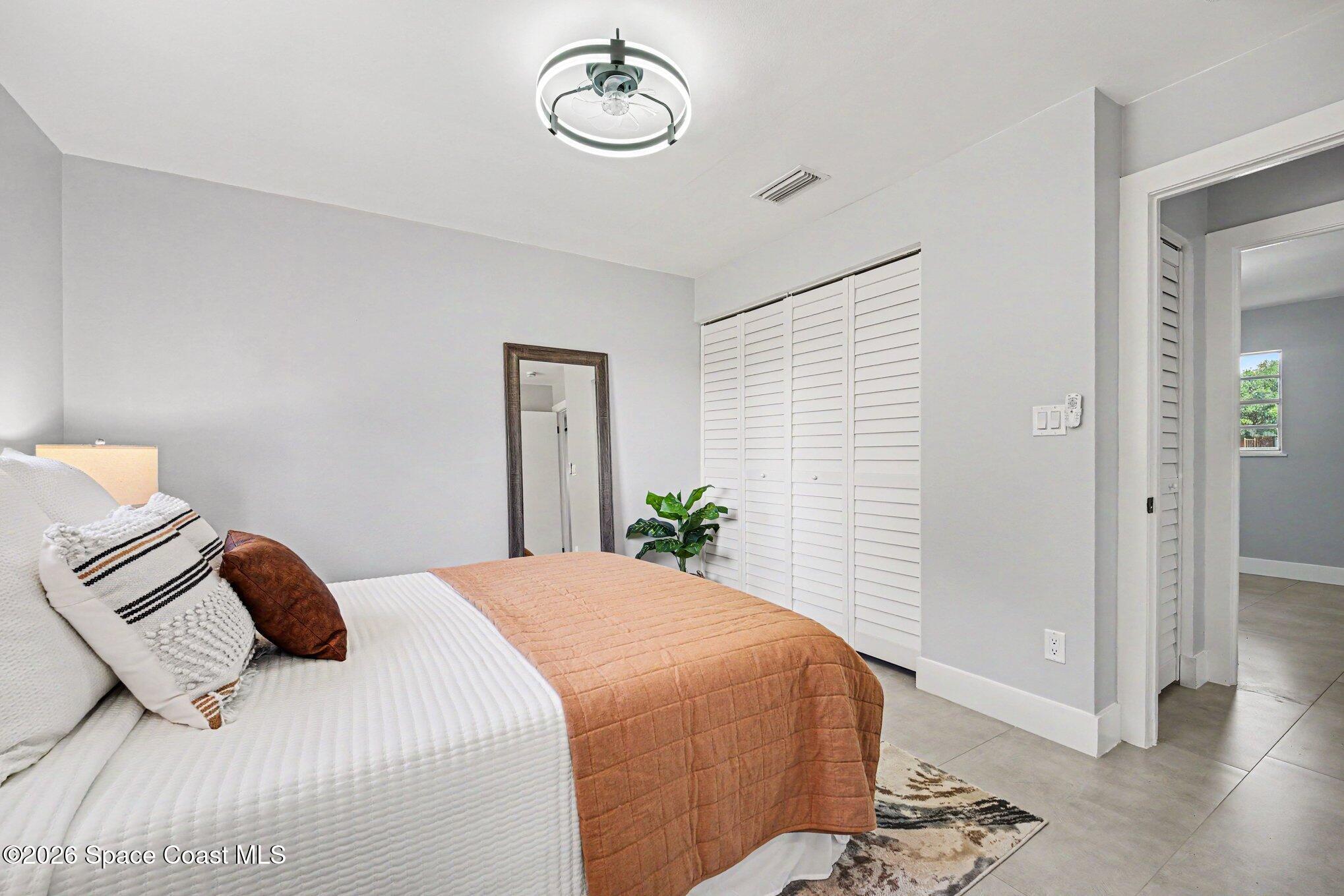 2536 Post Road