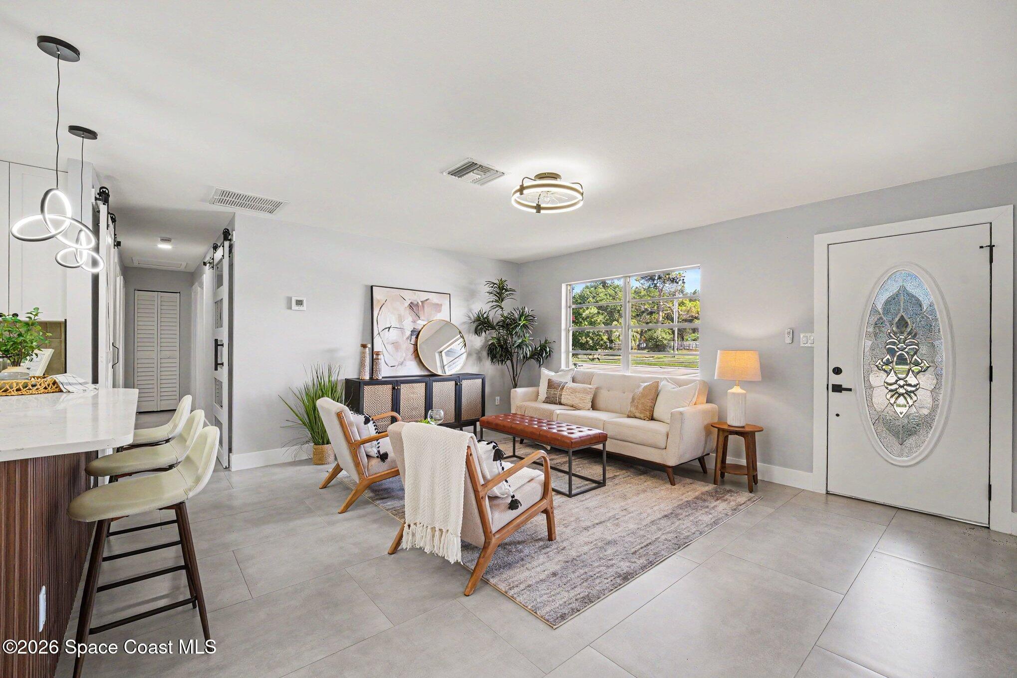 2536 Post Road