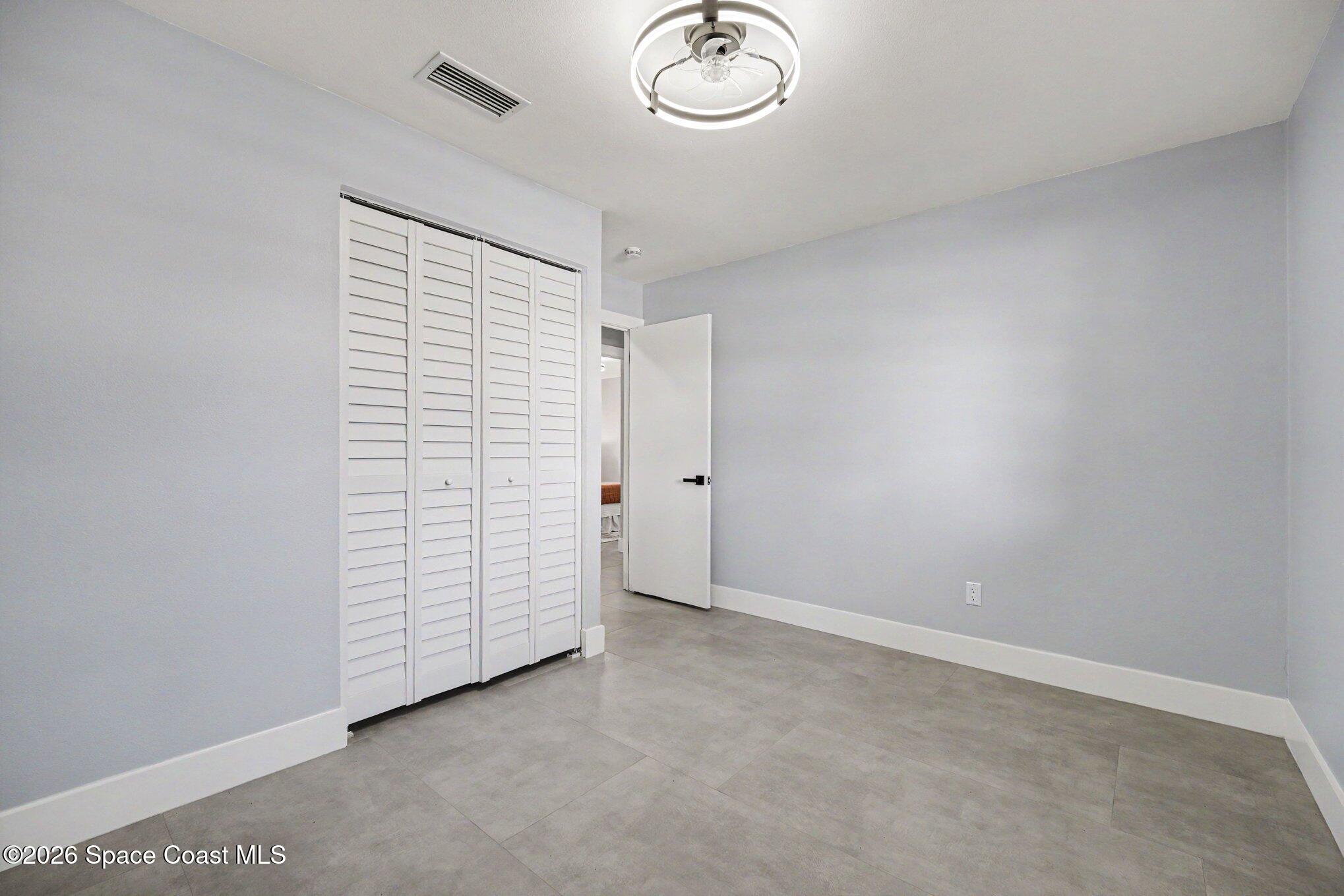 2536 Post Road
