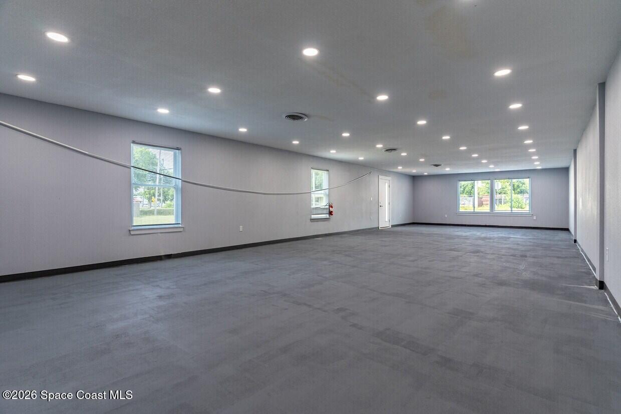 8701 N Palafox Street