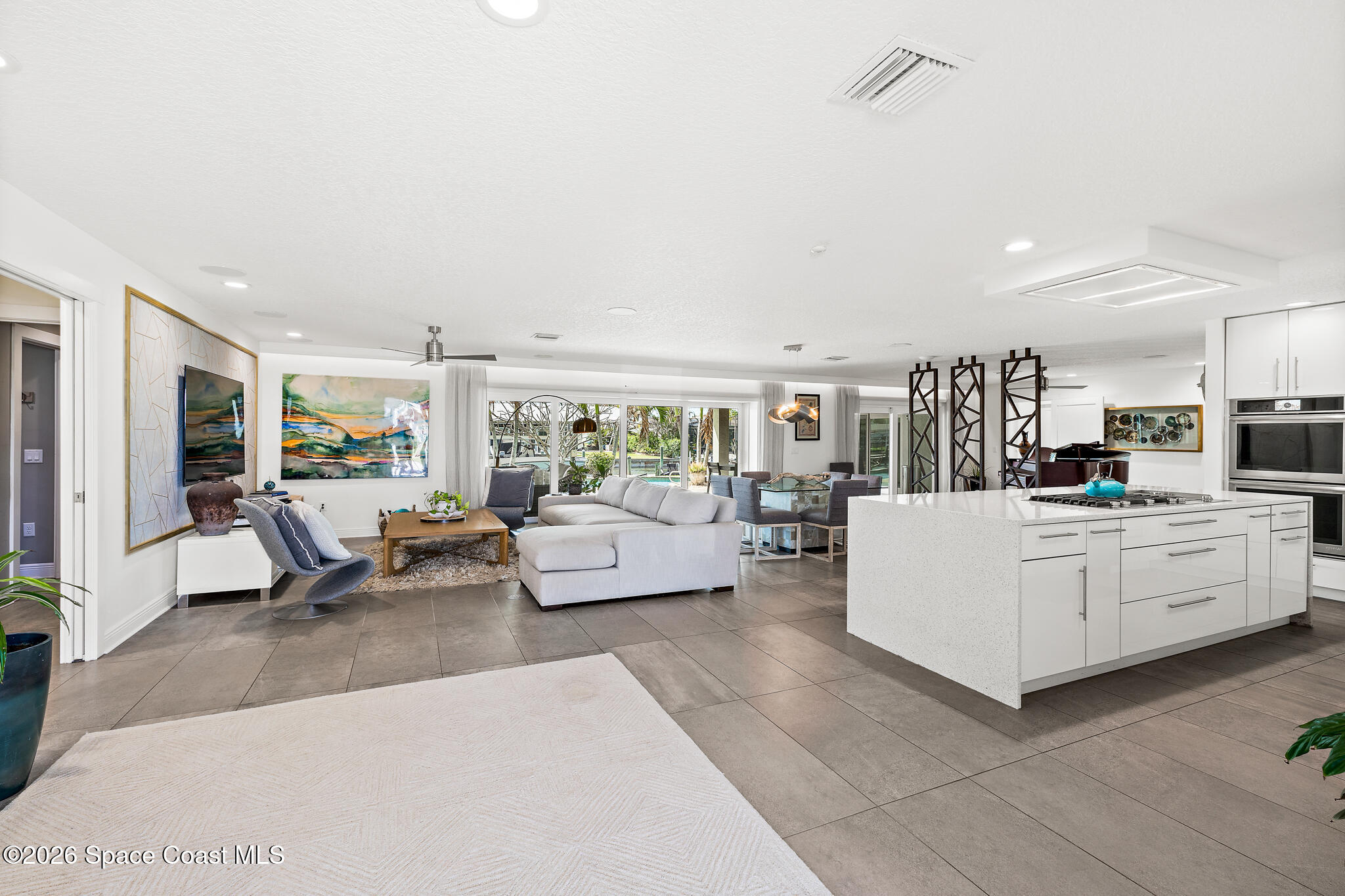 511 Eleuthera Lane