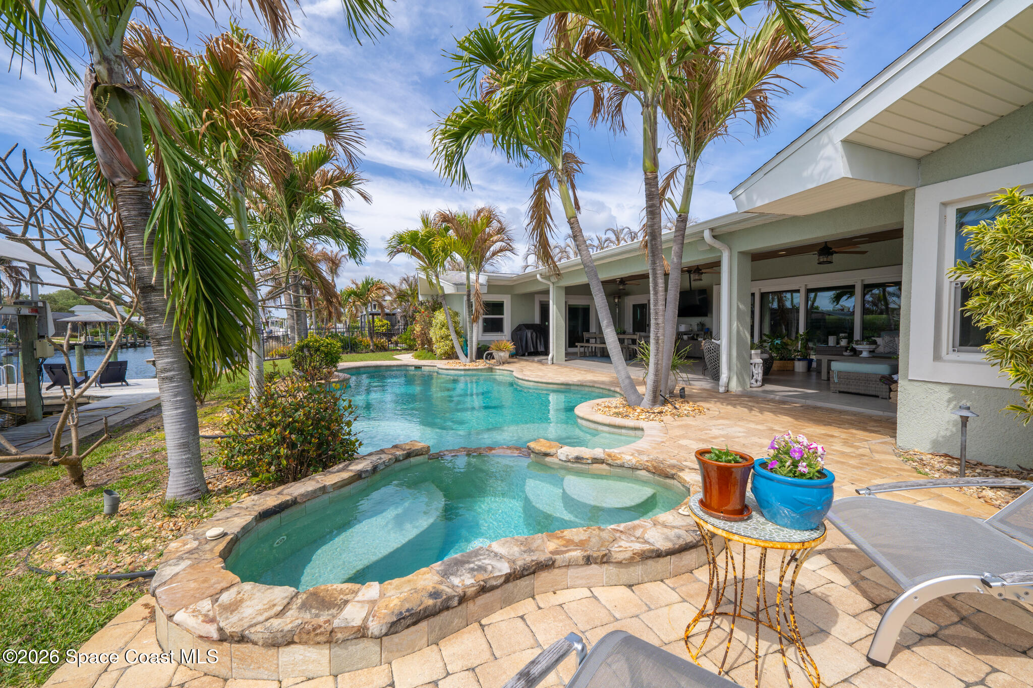 511 Eleuthera Lane