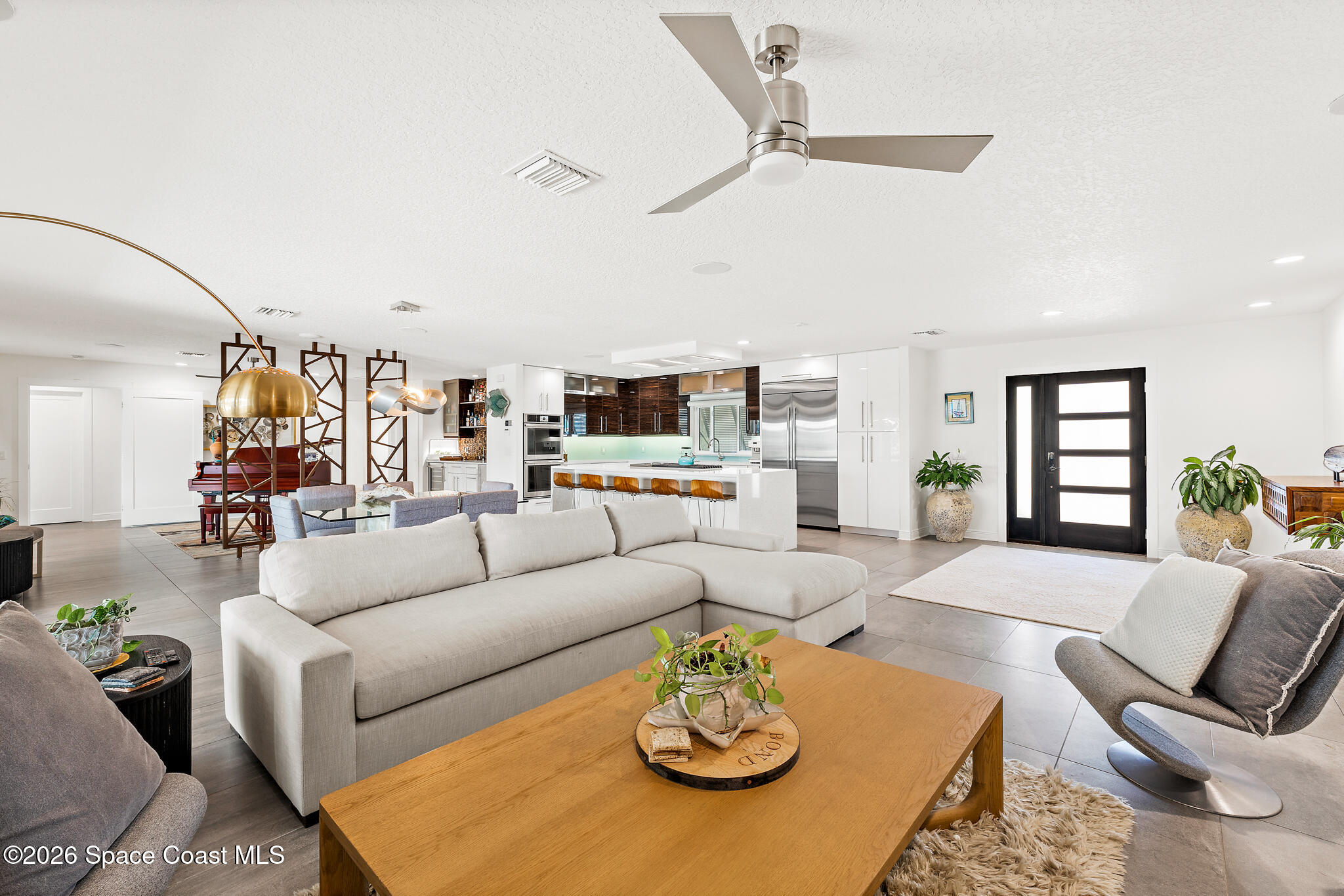 511 Eleuthera Lane