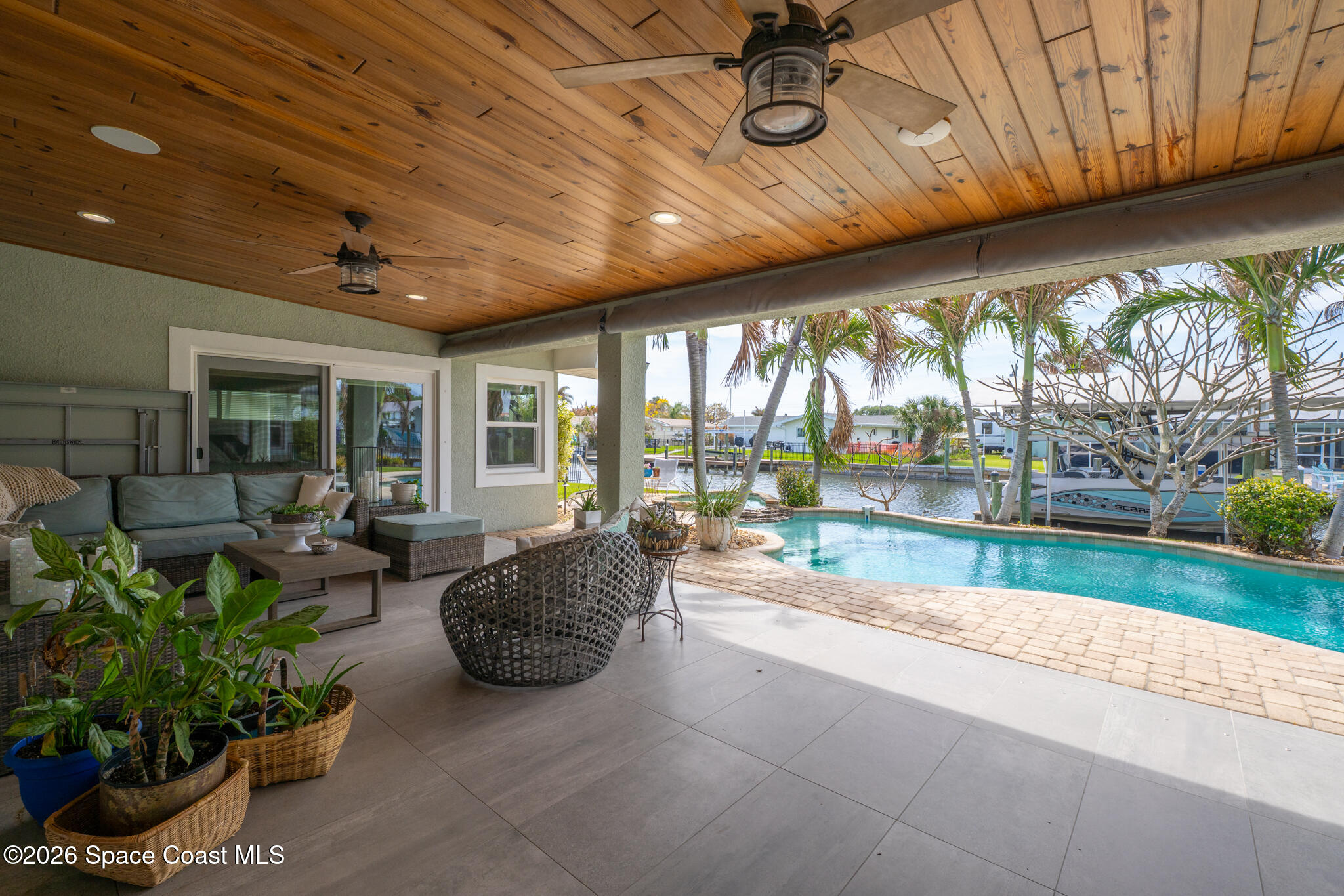 511 Eleuthera Lane