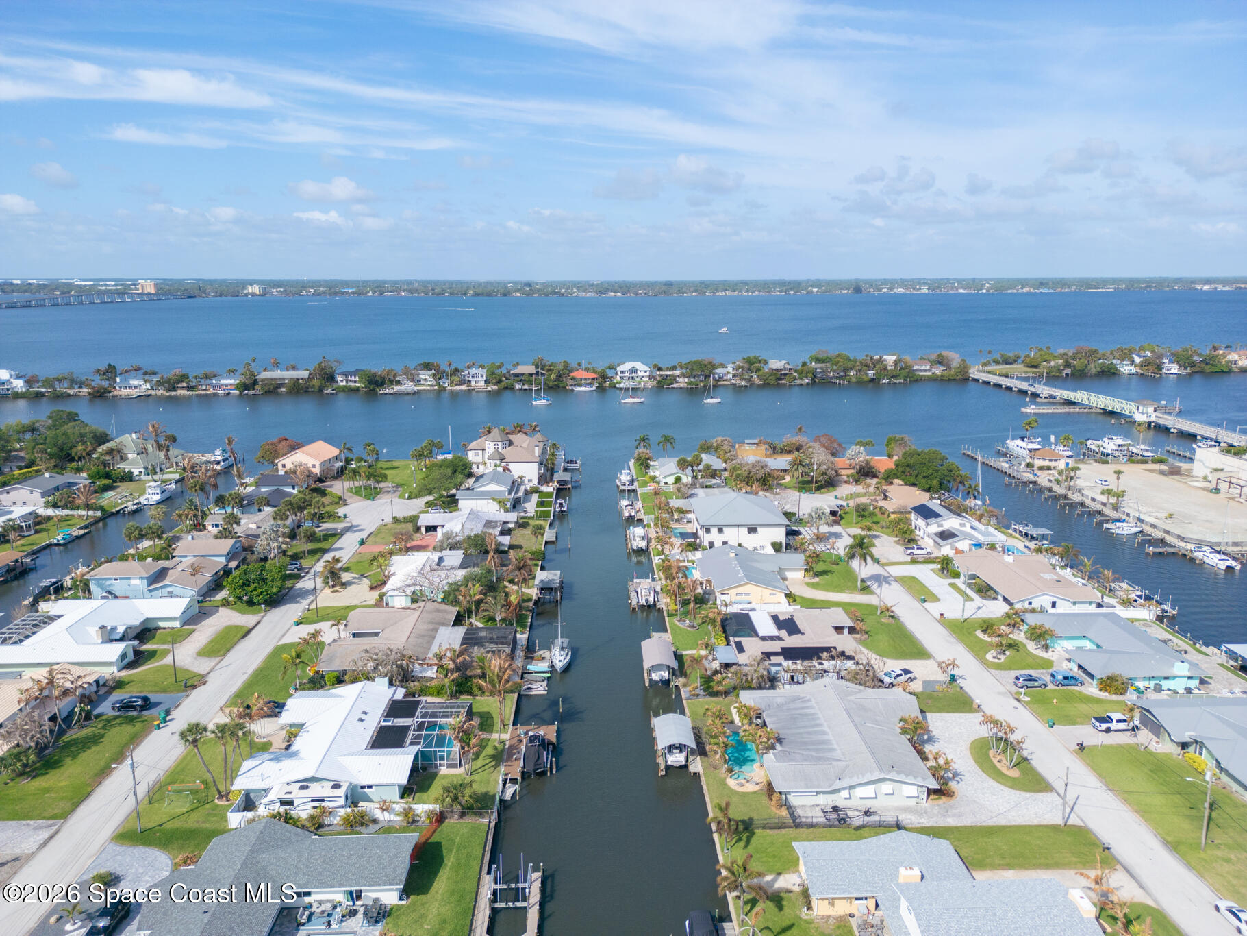 511 Eleuthera Lane
