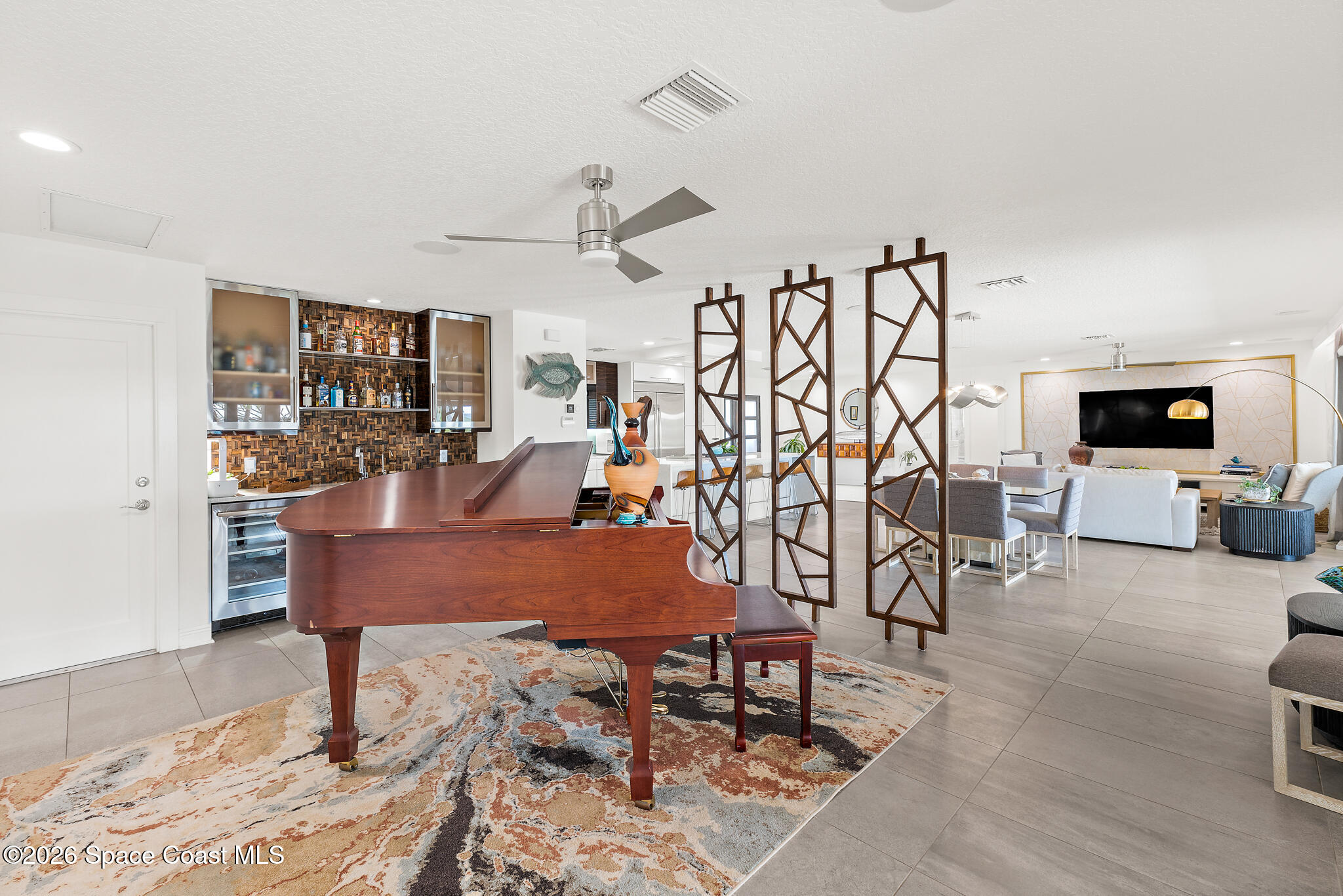 511 Eleuthera Lane