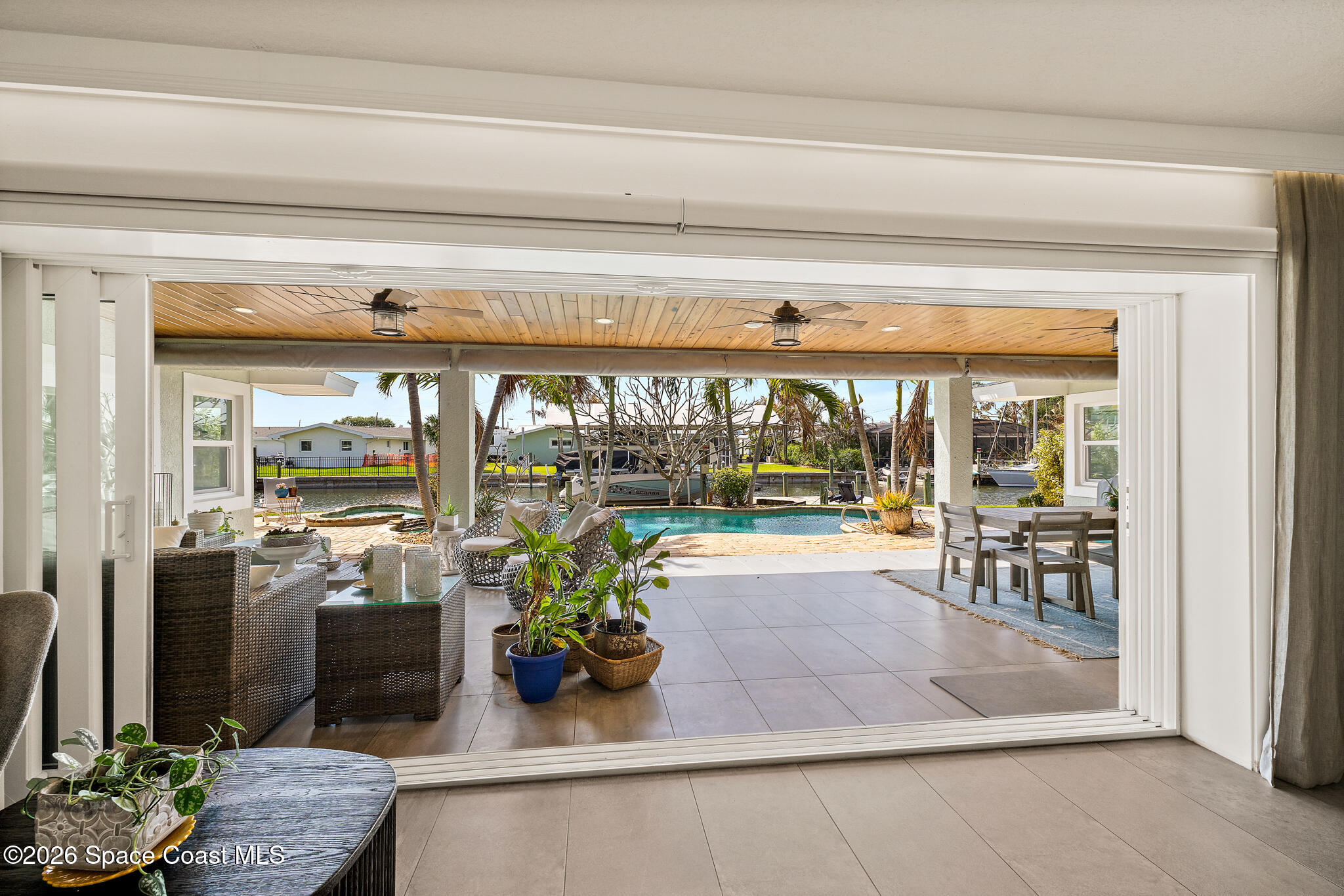 511 Eleuthera Lane