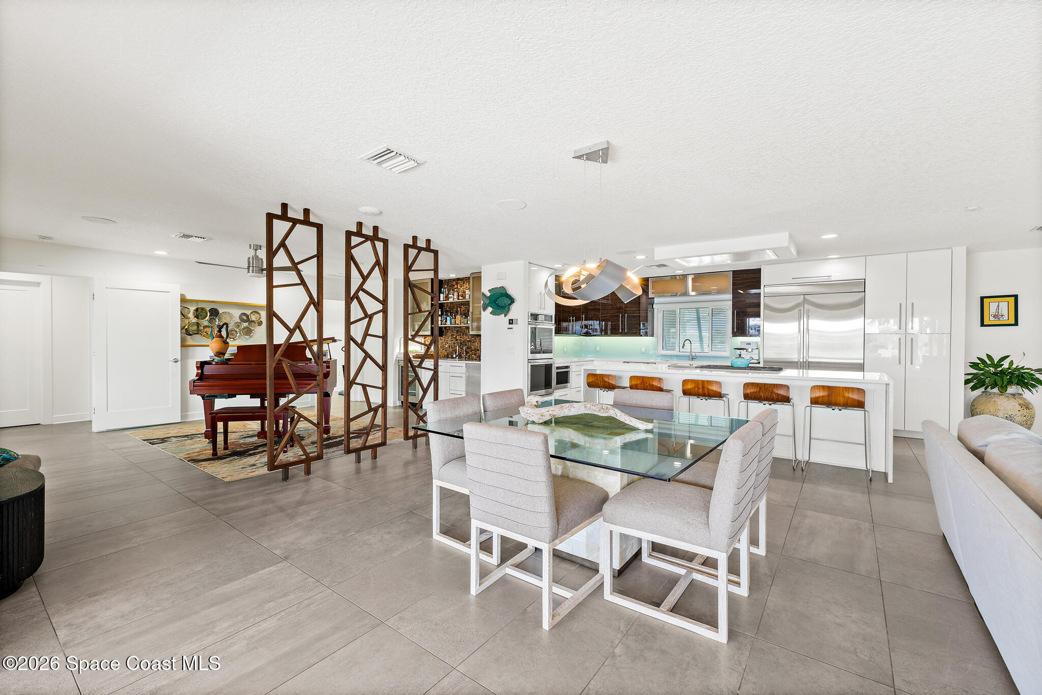 511 Eleuthera Lane