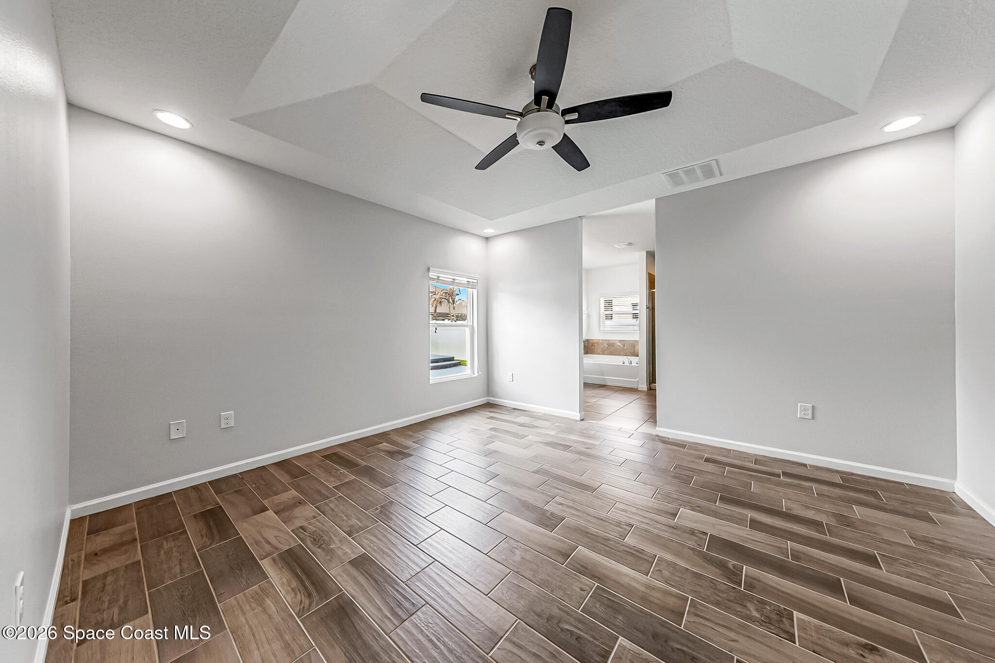 1556 Fuji Drive