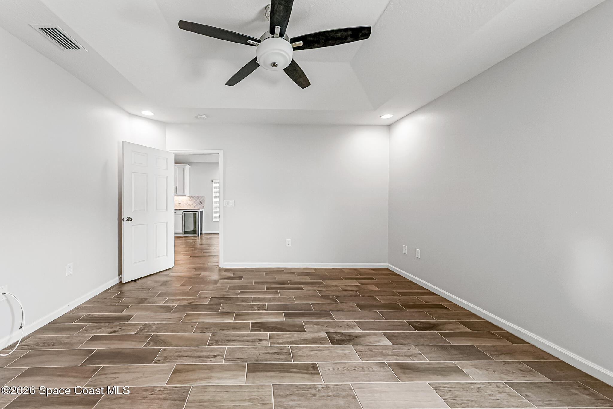 1556 Fuji Drive