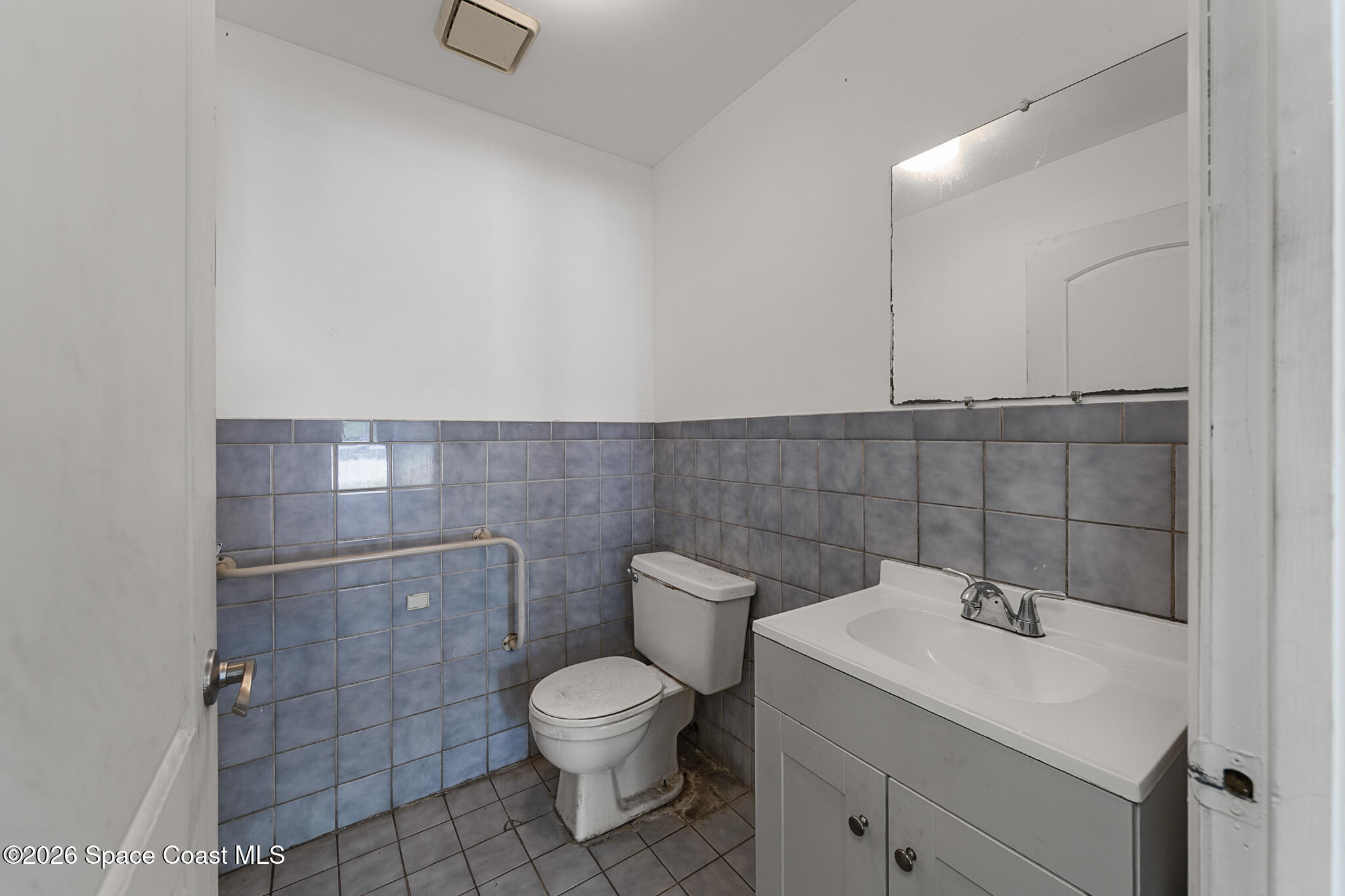 1732 Huntington Lane