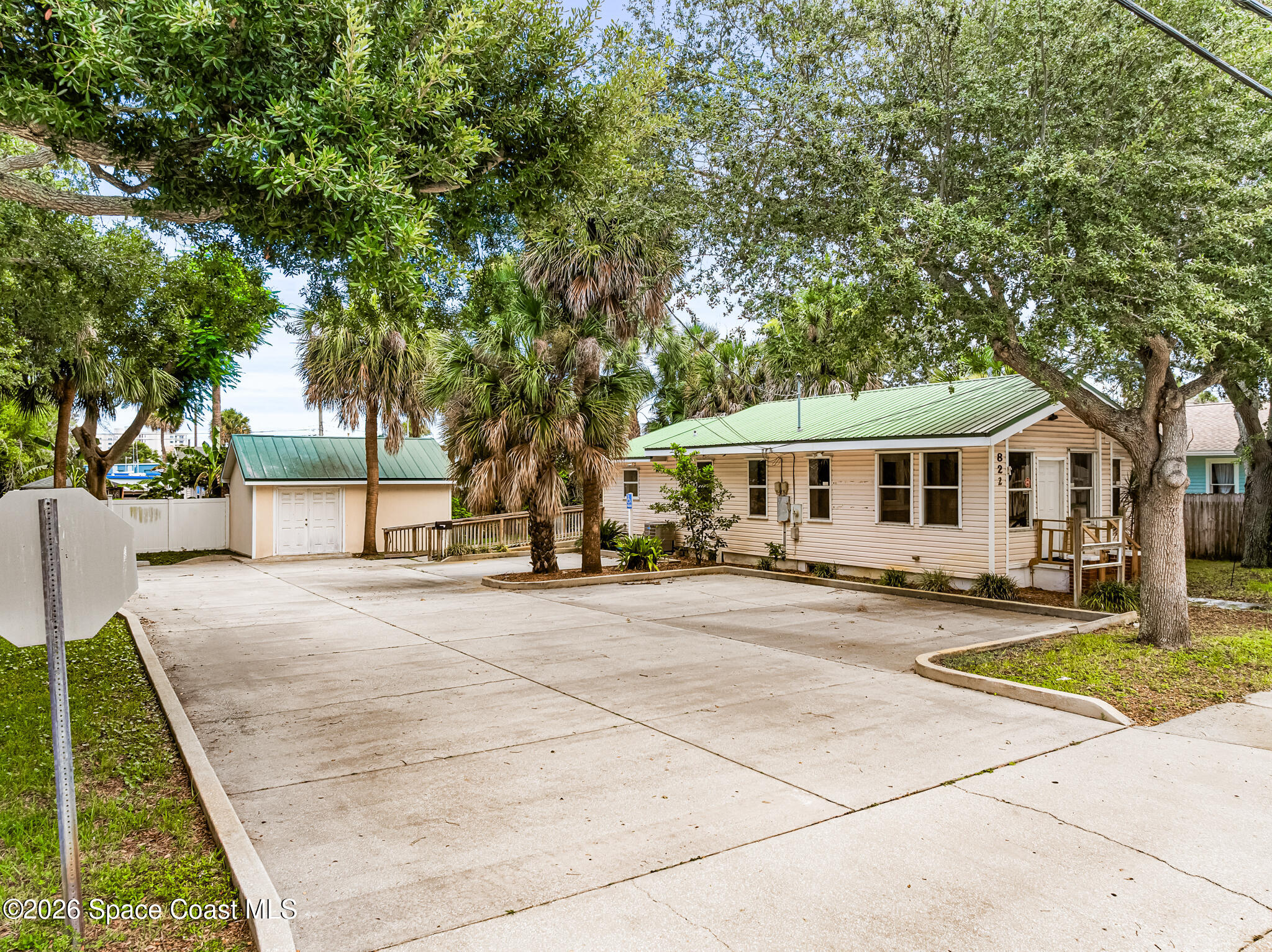 822 Palmetto Avenue