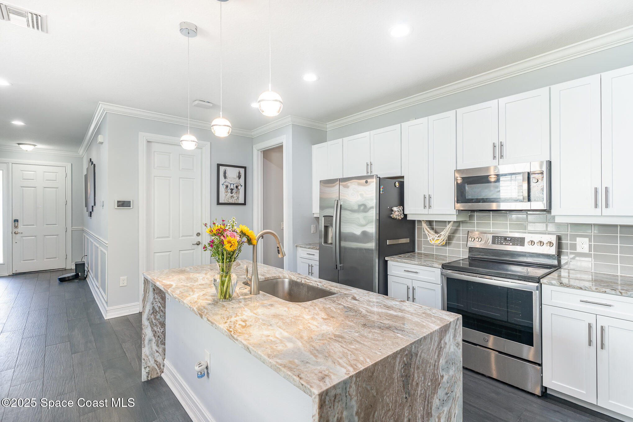 1430 Isabella Drive 106