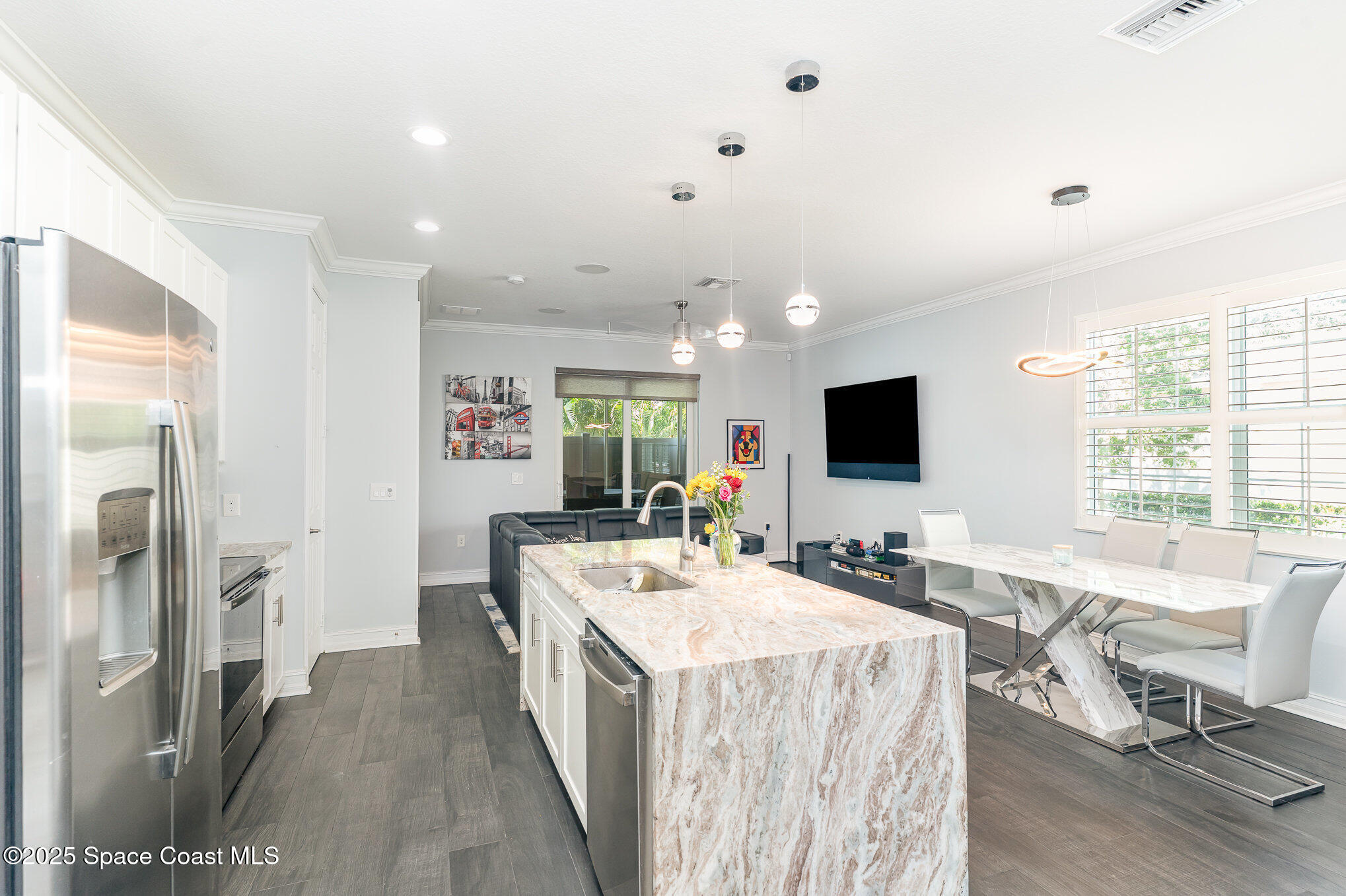 1430 Isabella Drive 106