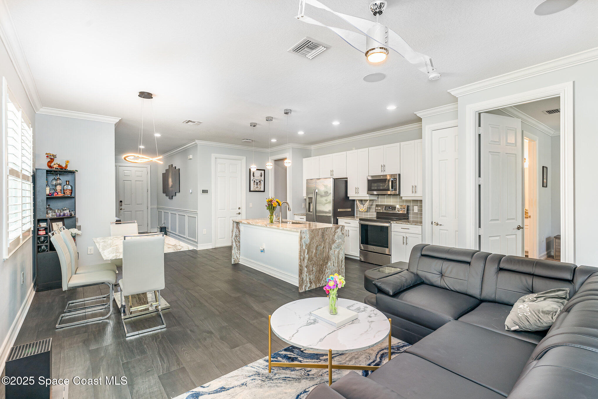 1430 Isabella Drive 106