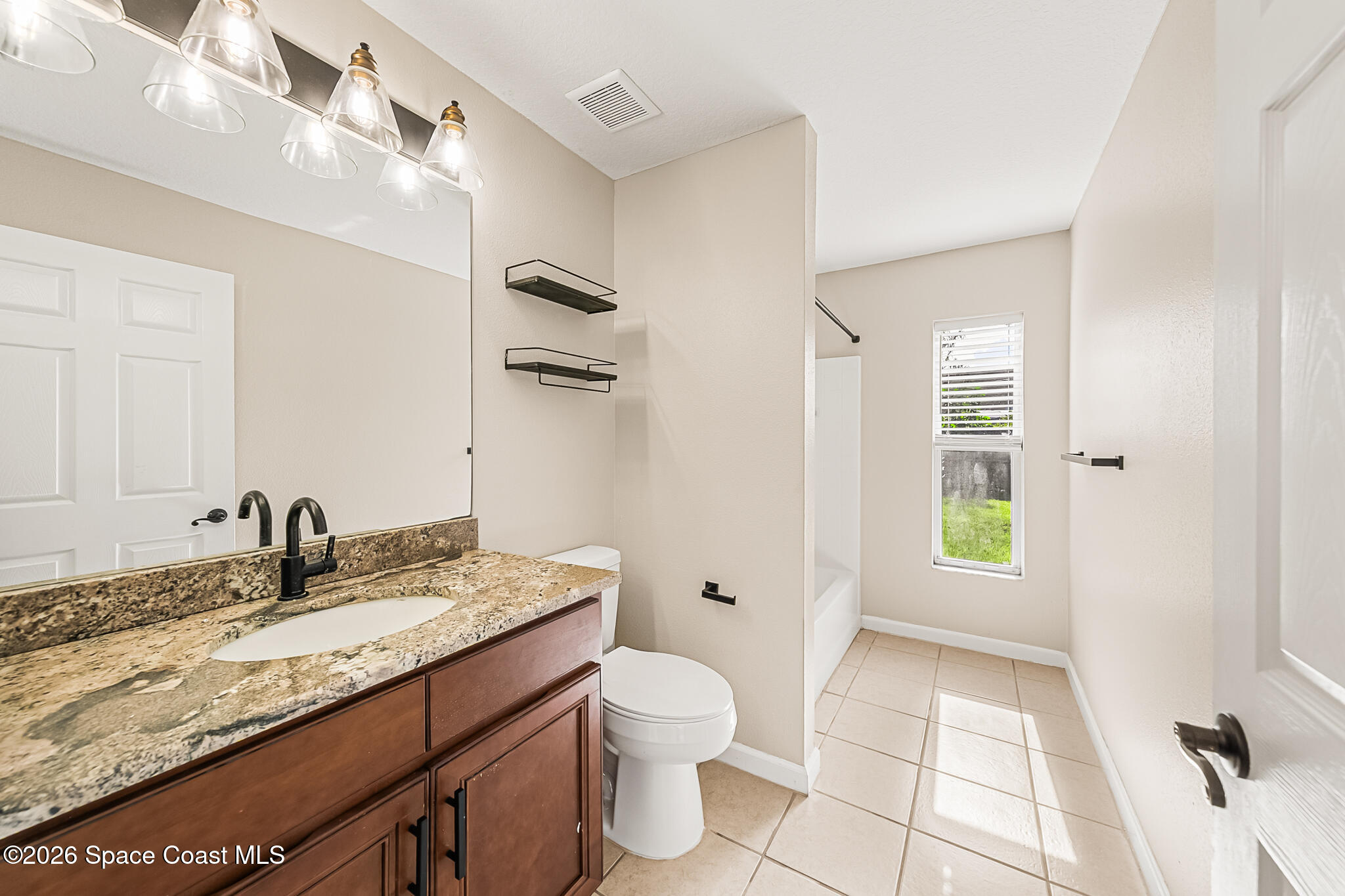 781 Dinner Street NE