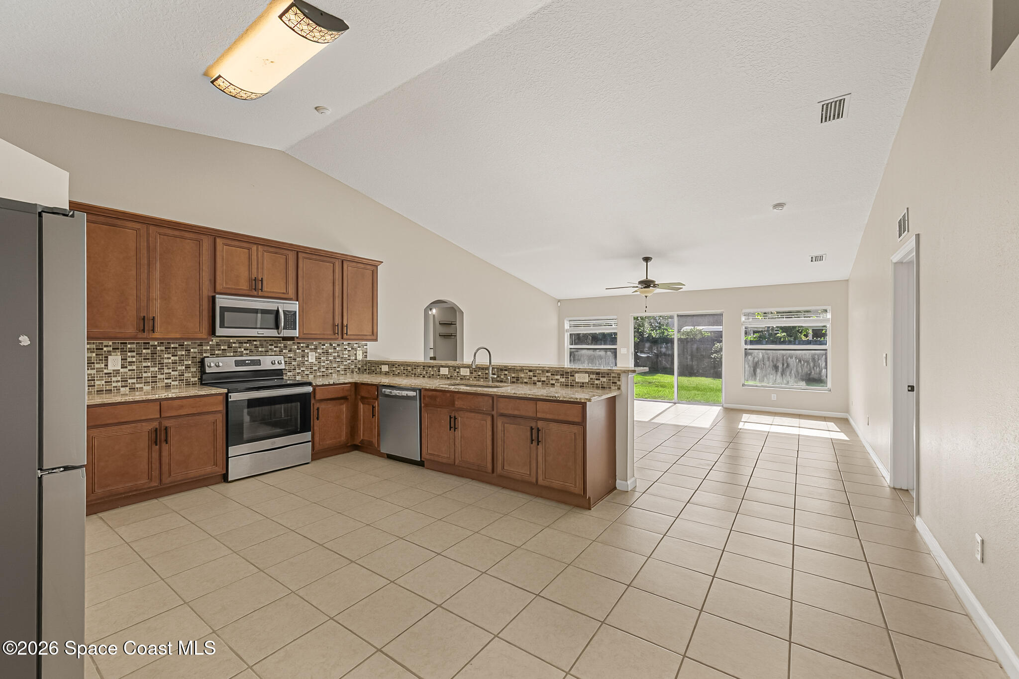 781 Dinner Street NE