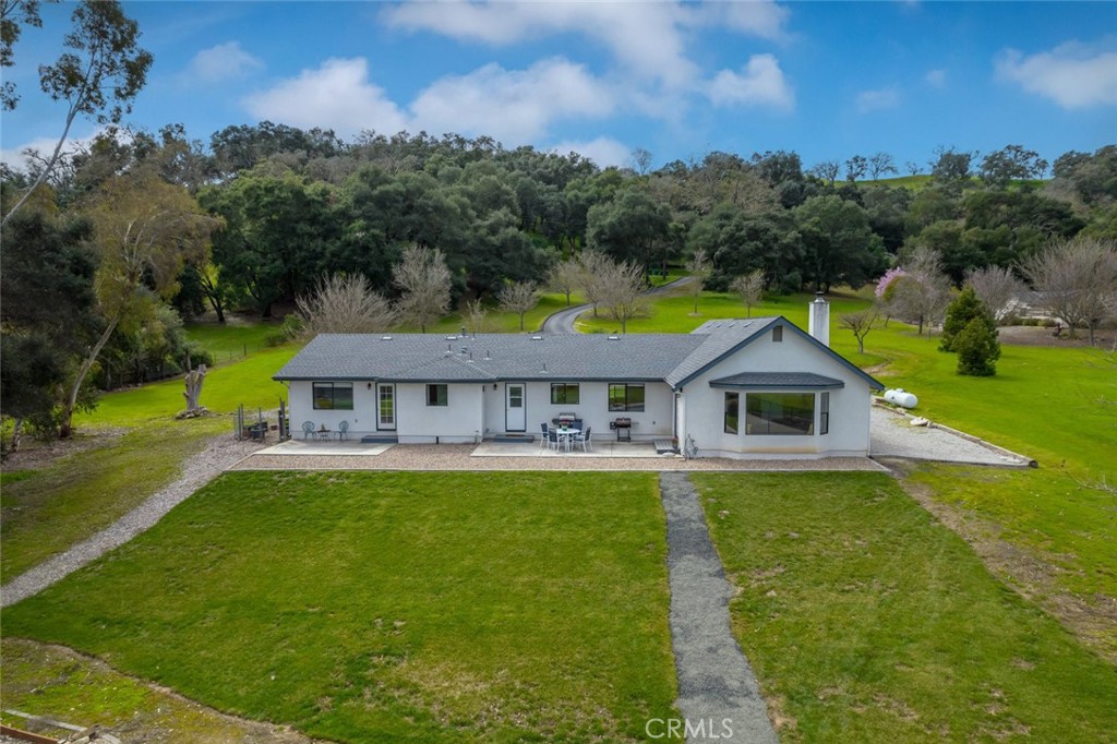 3225 Ardilla Road