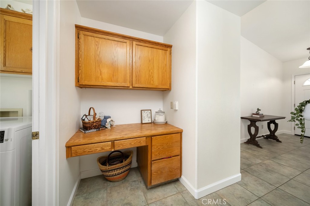 3225 Ardilla Road