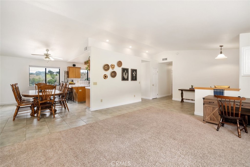 3225 Ardilla Road