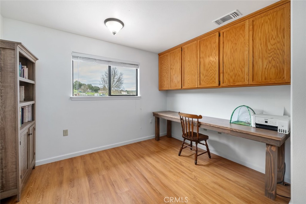 3225 Ardilla Road