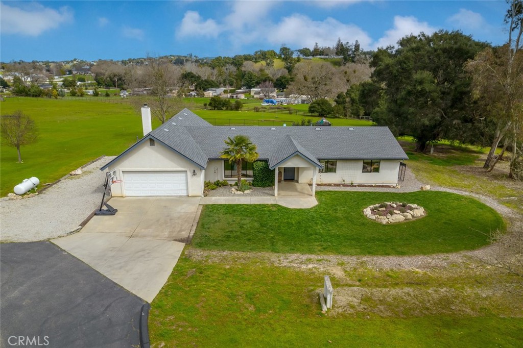 3225 Ardilla Road