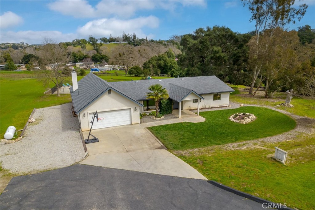 3225 Ardilla Road