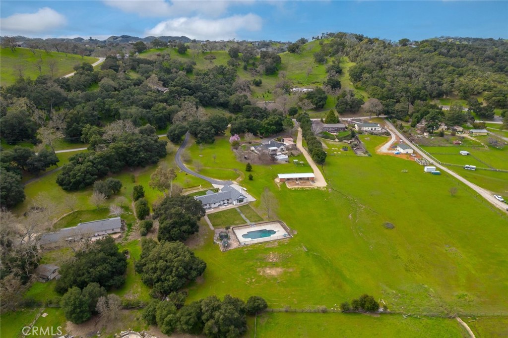 3225 Ardilla Road