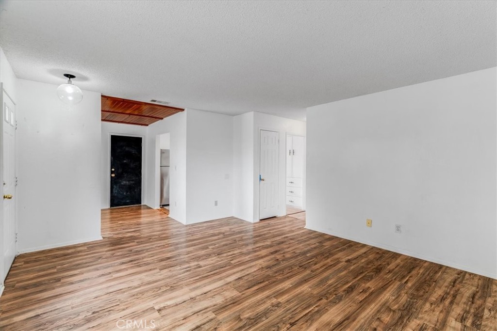 46 Lone Oak
